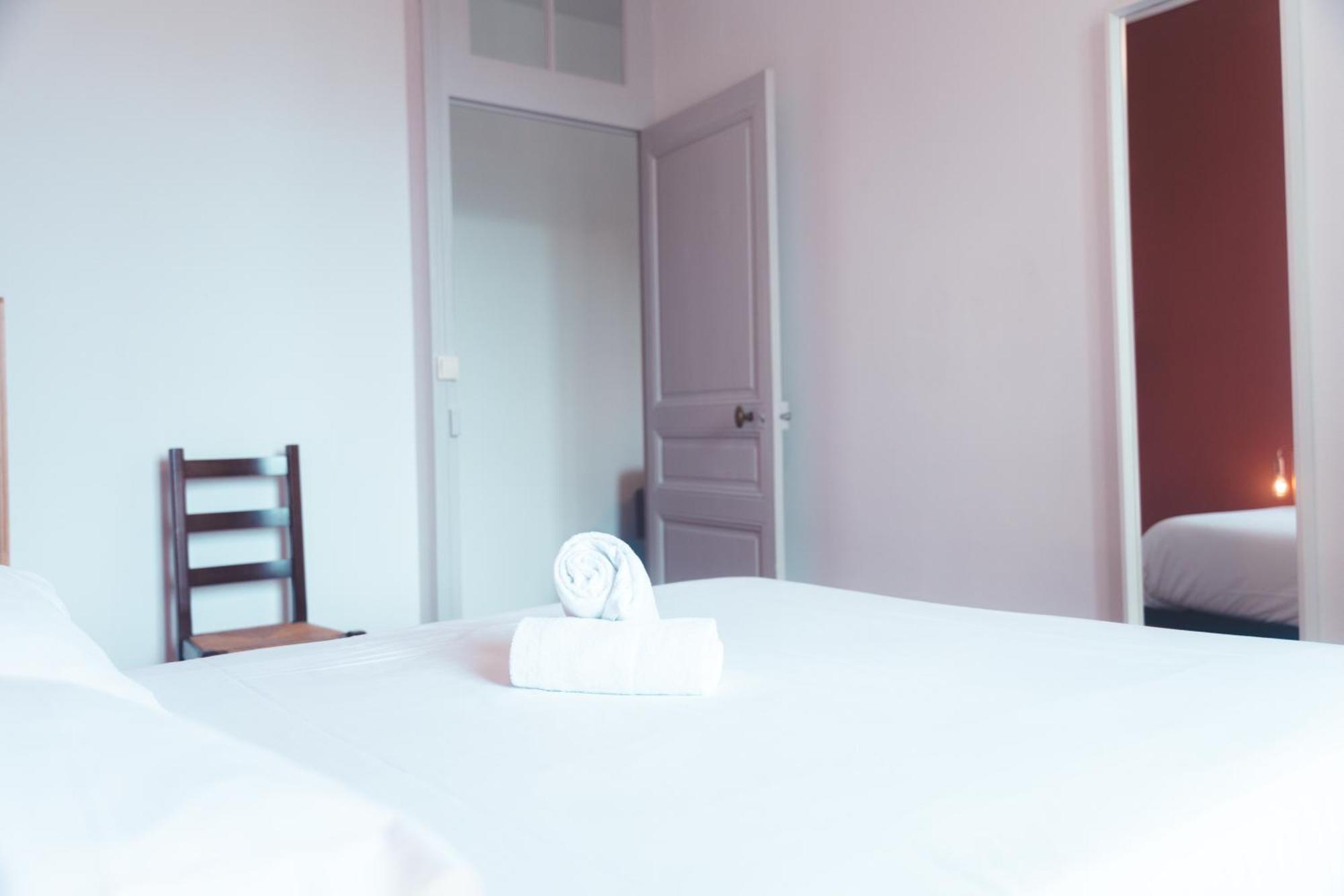 Le Ronsardien - Appartement Calme Et Confortable Tours Kültér fotó
